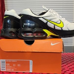 Nike Air Max Torch 4